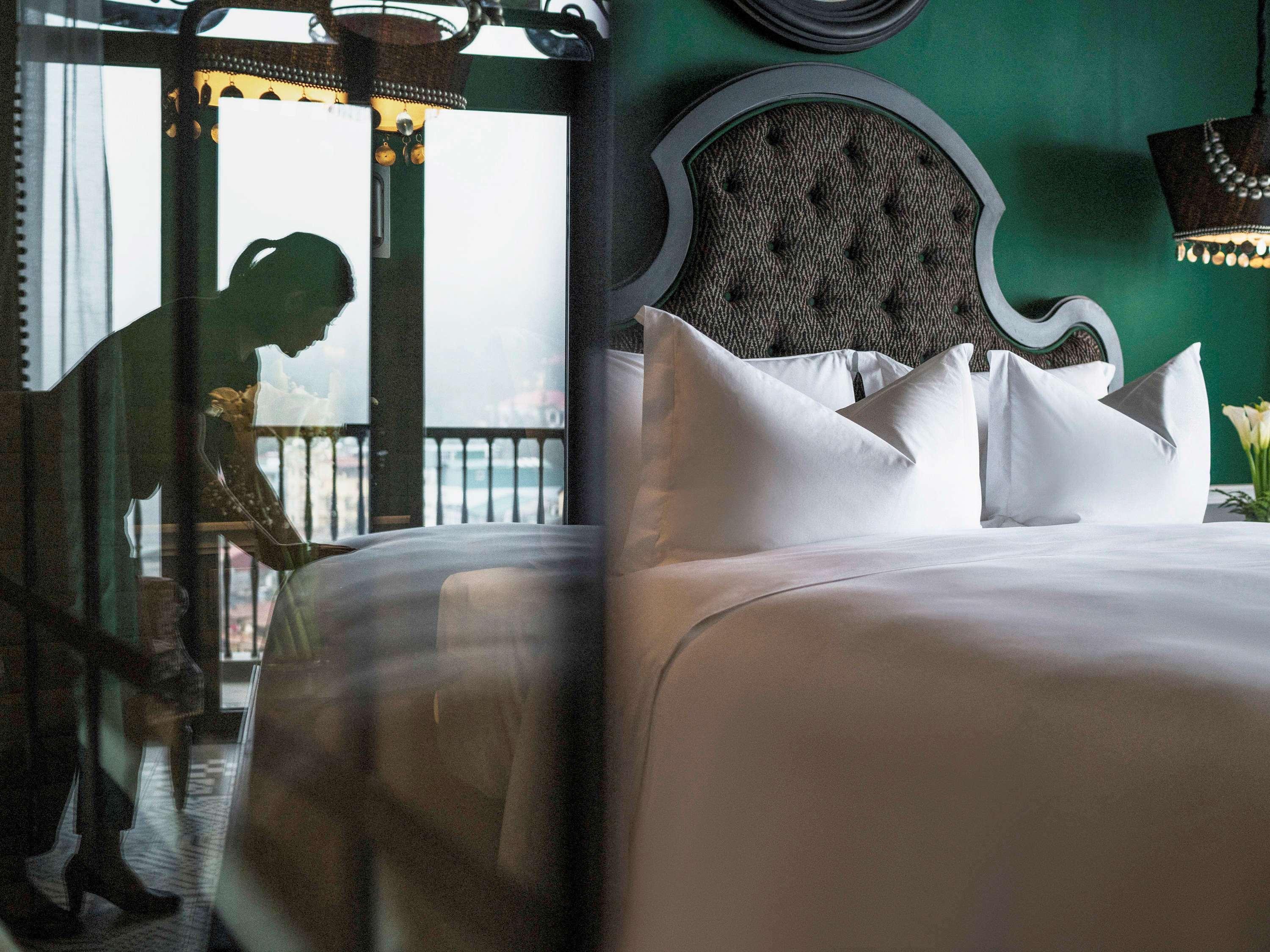 فندق دو لا كوبول - إم جاليري سابا المظهر الخارجي الصورة A room at the hotel
